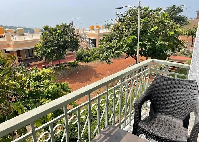 Ocean Breeze 1 Bhk Duplex Villa Dapoli
